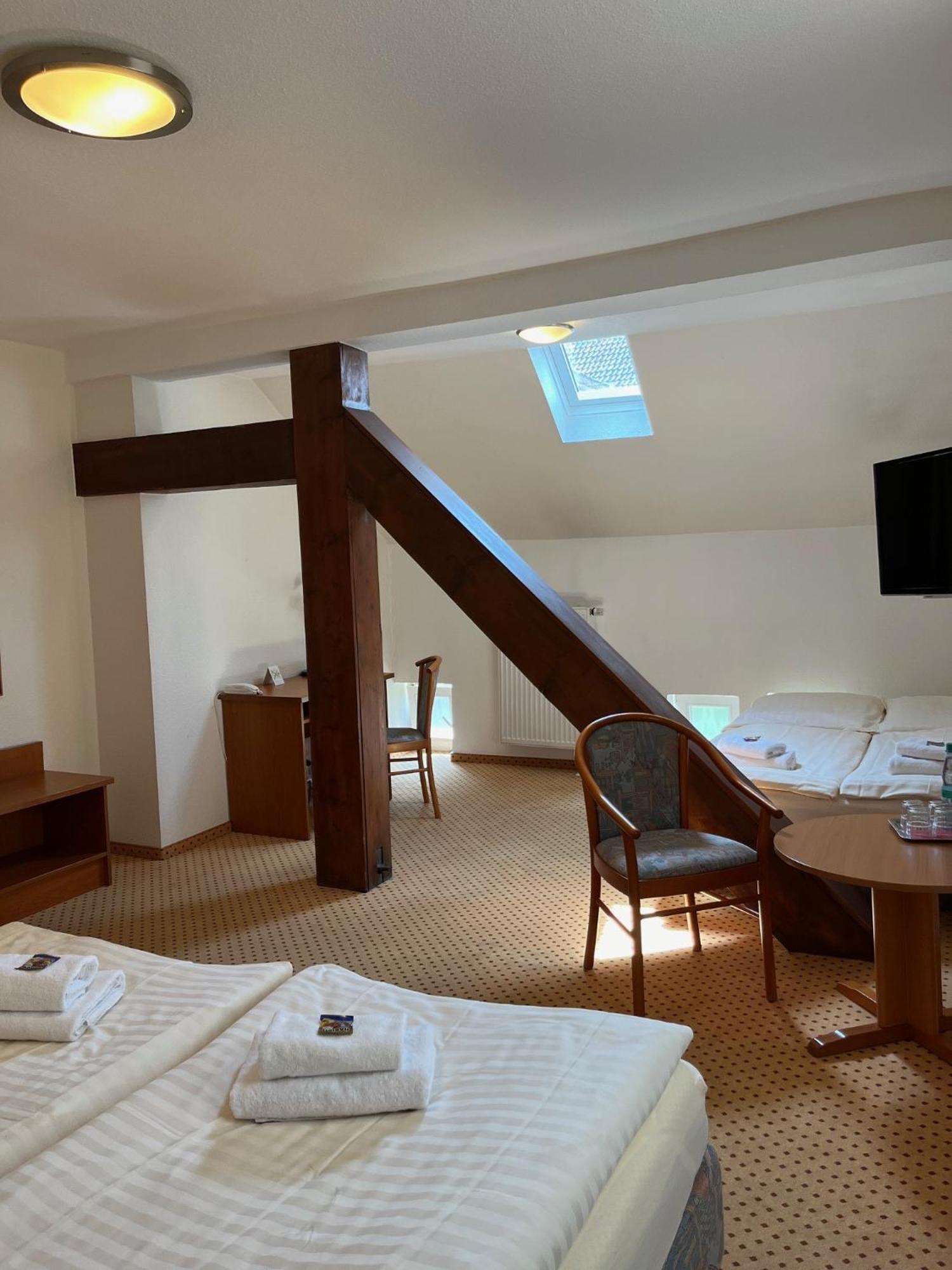 Hotel Brauhaus Bückeburg エクステリア 写真